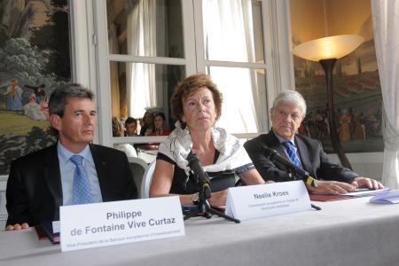 M. Philippe de Fontaine Vive, Vice-Président de la BEI, Mme. Neelie Kroes, Commissaire européenne pour la stratégie numérique et Pierre-René Lemas, Directeur général du groupe Caisse des Dépôts,