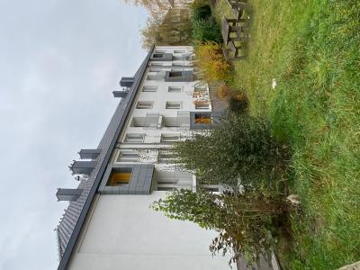 Upgrading social housing