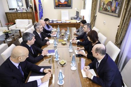 EIB Global strengthens partnership with Albania