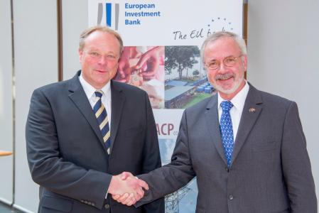 Dinner of the ACP ambassadors at the EIBMr Dirk Niebel, German Federal Minister for Development Cooperation and Mr Werner Hoyer, President of the EIB