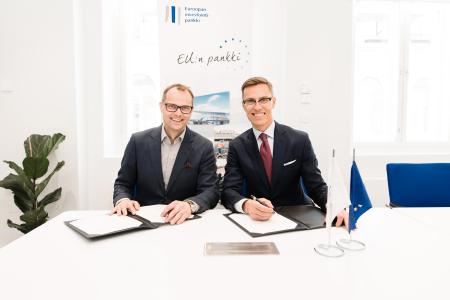 From left to right: Alexander Stubb and Hoivatilat CEO Jussi Karjula