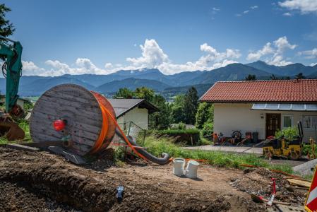 Expanding broadband connectivity