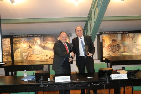 Plan Campus - la BEI finance à hauteur de 127 millions d'euros l’extension et la modernisation d'Aix Marseille Universite (AMU)