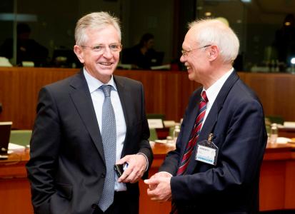 Mr Wilhelm MOLTERER, Vice-President of the EIB, Dietrich JAHN, Member of the Board of Directors of the EIB