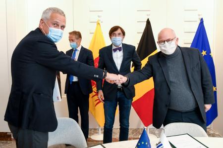 Un financement record d’1,1 milliard d’euros de la BEI pour soutenir les ambitions wallonnes en matière d’efficacité énergétique et de reconstruction suite aux inondations