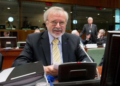 Mr Werner HOYER, President of the EIB.