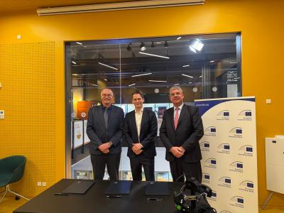 Denmark: Norlase secures €20 million EIB venture debt to advance ophthalmic laser technology.