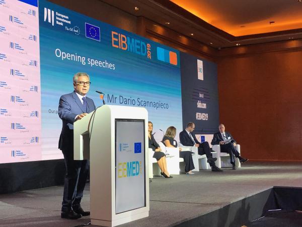 >@EIB