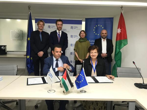 >@EIB