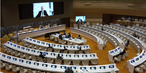 >@EIB