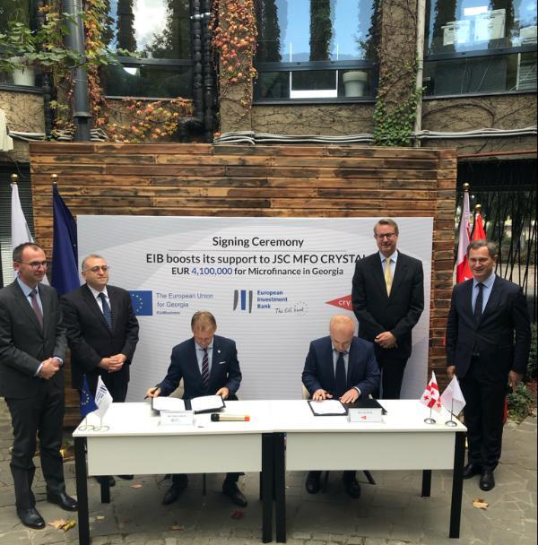 >@EIB