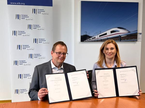 >@EIB