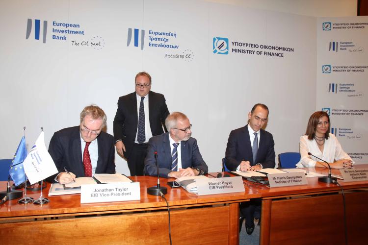 EIB signs loans totaling EUR 115 million to Cyprus to support EU-funded infrastructure projects, SMEs and MidCaps