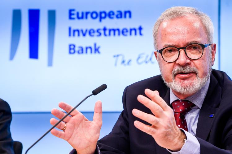 EIB 2018 annual press conference