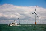 Construction of large offshore wind farm (300 MW) east of London in Thames estuary