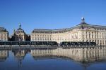 Extension, for a total of 20km, of three lines of the Bordeaux's tram system