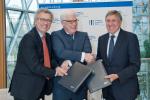 Ministre des Finances, Pierre Gramegna, Vice-président de la BEI, Pim van Ballekom et le ministre du Développement durable et des Infrastructures, François Bausch