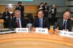 From left to right: Mr Werner Hoyer, EIB President; Jim Yong Kim, World Bank Group President; Mr Pierre Moscovici, European Commissioner for Economic and Financial Affairs