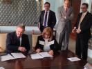 The European Investment Bank (EIB) and the Municipality of Sofia signed a new loan agreement of EUR 50 million to support the implementation of the Bulgarian capital city’s master plan. The loan will finance a transport infrastructure programme including construction and rehabilitation works in Sofia during the period 2013-2016.