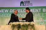 From left to right: EIB President Hoyer and New Development Bank President Kamath