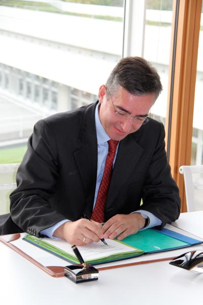 EIB signs EUR 150 million loan with DONG Energy for project bringing Norwegian gas to EU