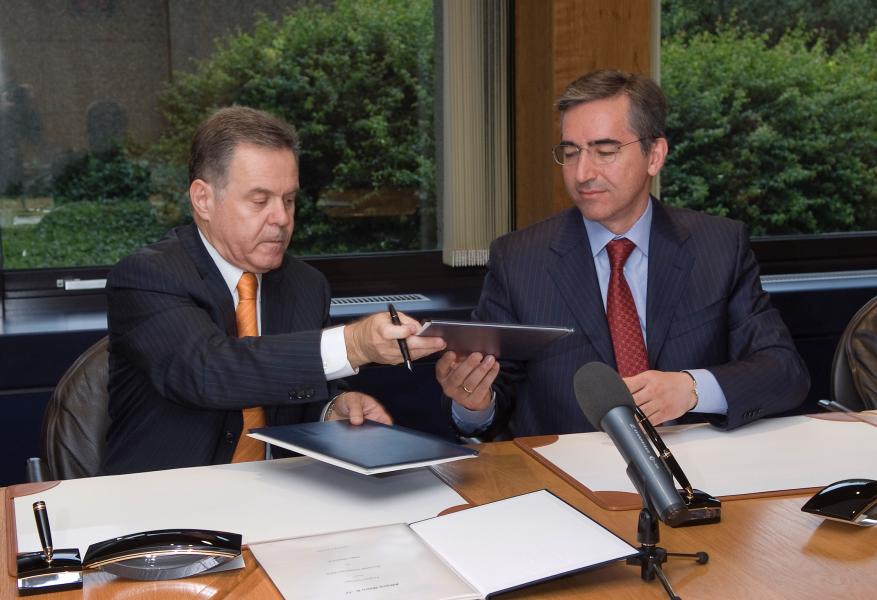EIB supports further the Athens metro