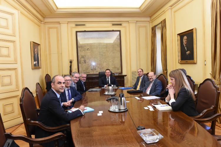EIB President Werner Hoyer meets Greek officials in Athens