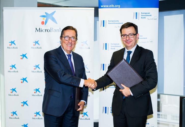 EIB and MicroBank announce agreement to facilitate access to finance for Master’s students in European universities