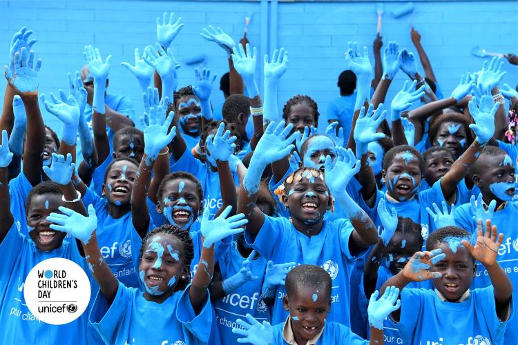 #GoBlue – EIB lights up in blue for World Children’s Day