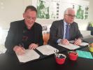 From left to right: Mr Thom Aussems, CEO of Stichting Sint Trudo and Mr Pim van Ballekom, EIB Vice President.