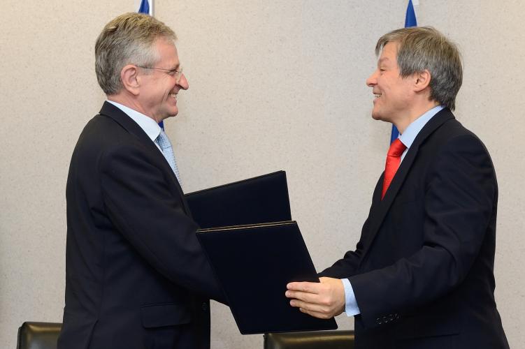Signature of a Memorandum of Understanding for co-operation in agriculture and rural development between the European Commission and the European Investment Bank (EIB)