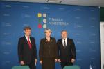 From left to right: Mr Romualdo Massa Bernucci, Director of OPS for BSNE, Mrs Rasa Budbergytė, Finance Minister and Mr Kęstutis Trečiokas, Minister of Environment