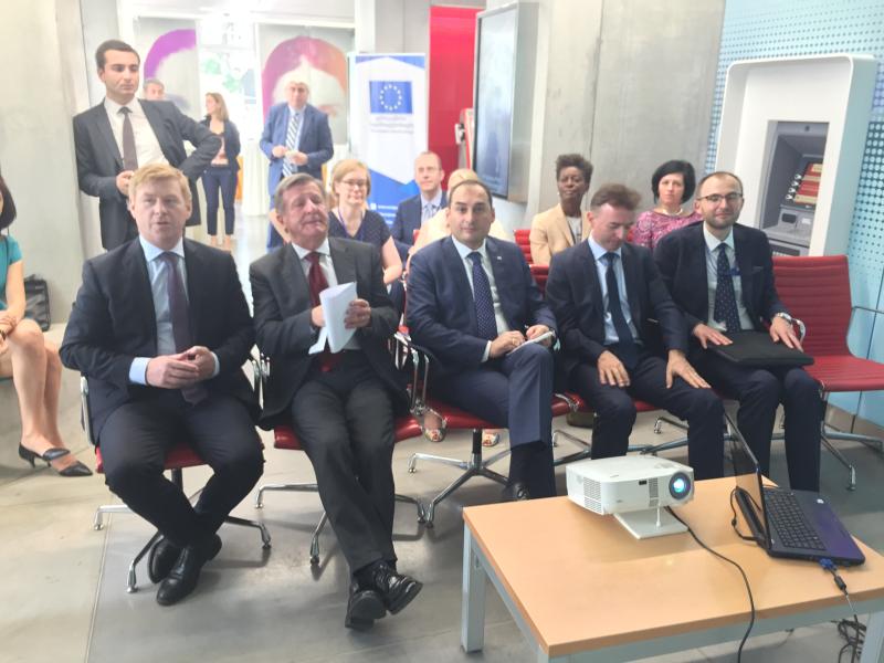 Georgien Eib Und Procredit Bank Unterstutzen Hunderte Unternehmen